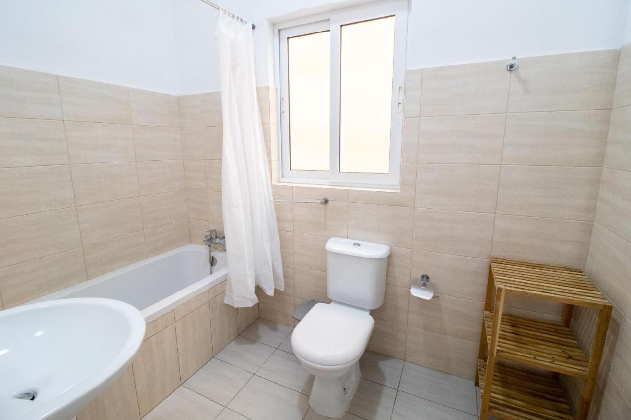 Brant Lodging Σλιέμα Εξωτερικό φωτογραφία