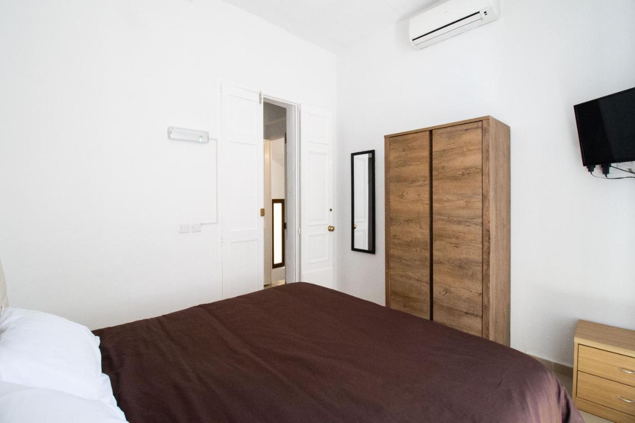 Brant Lodging Σλιέμα Εξωτερικό φωτογραφία
