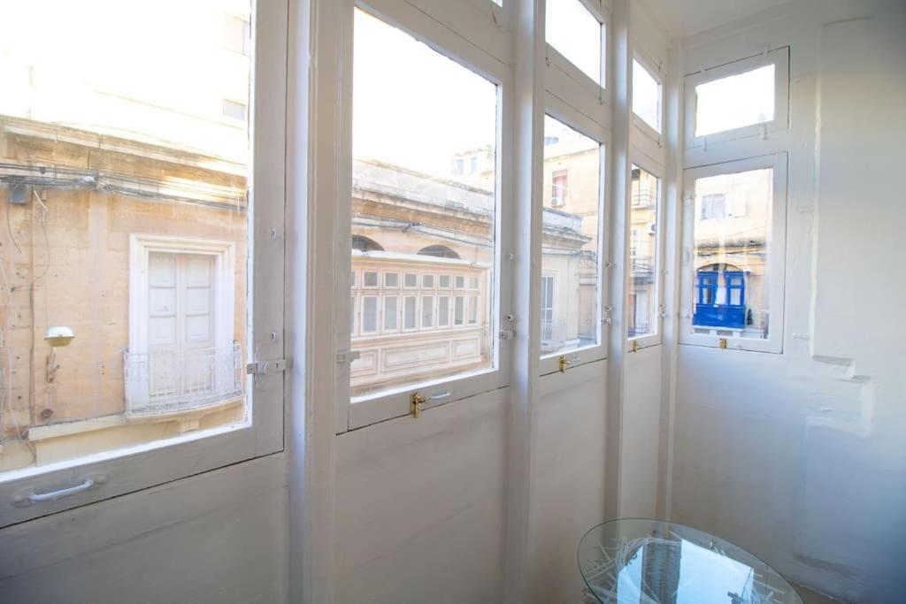 Brant Lodging Σλιέμα Εξωτερικό φωτογραφία